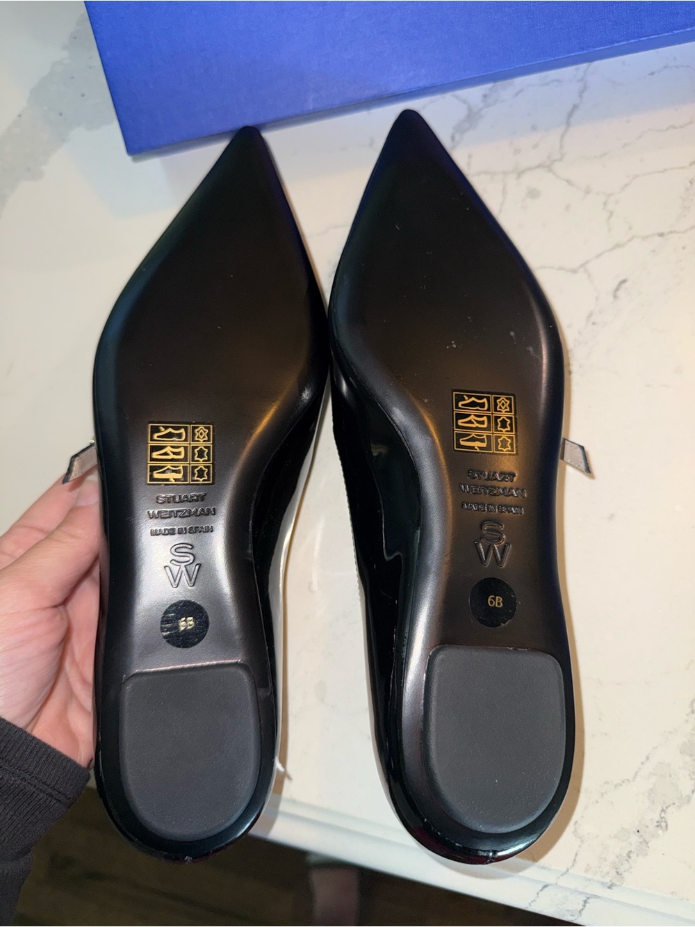 New in Box Stuart Weitzman Emilia Mary Jane Flat - Picture 4 of 10